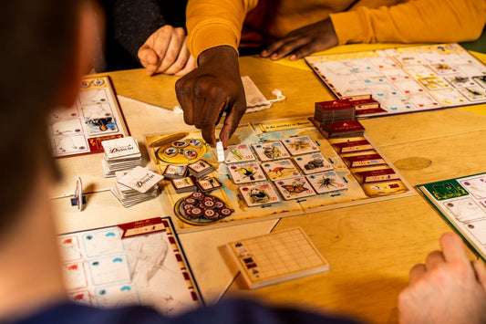 In the Footsteps of Darwin - Board Game - Sorry We Are French In the Footsteps of Darwin - Board Game - Sorry We Are French